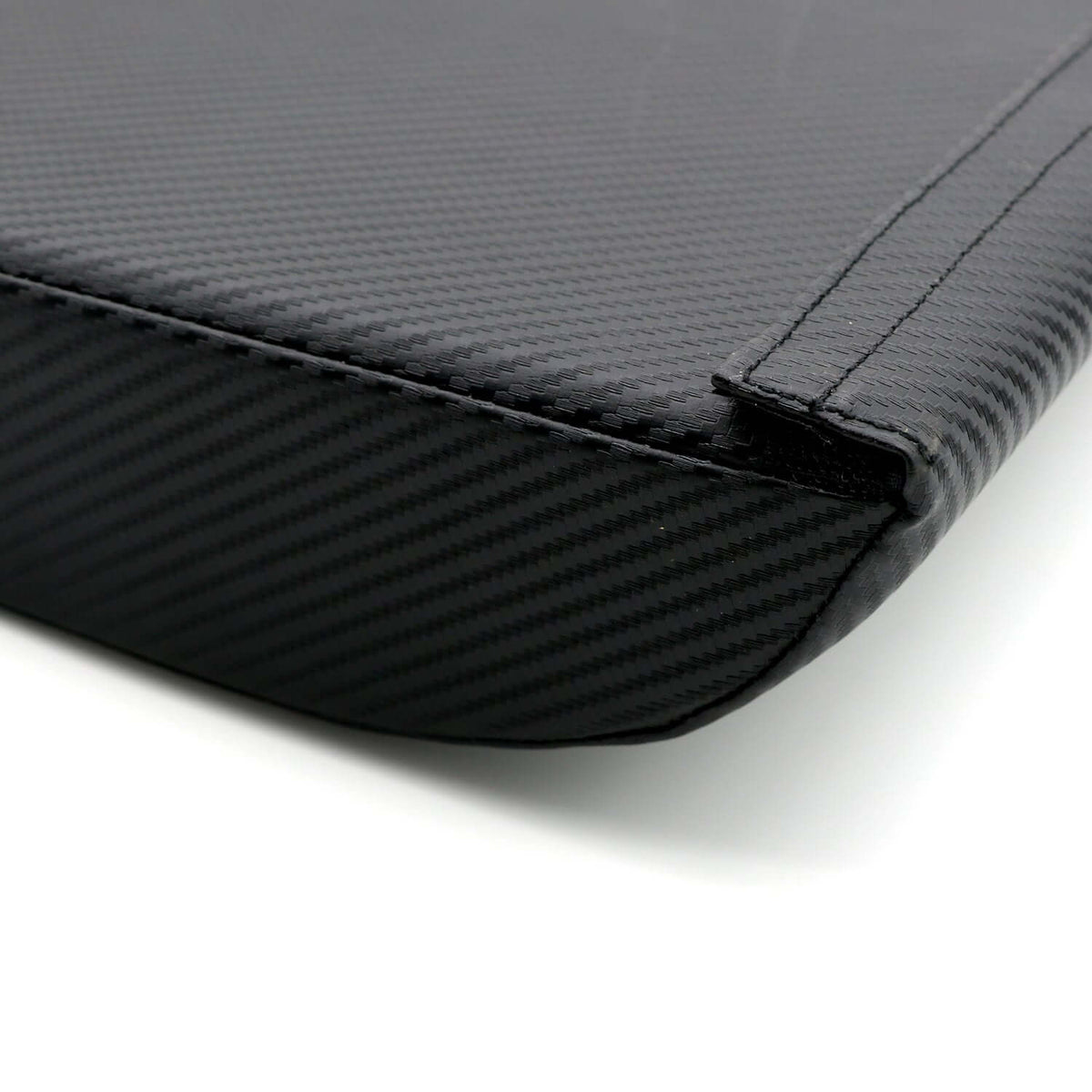 Close up of closure of Fortitude Sports Ab Training Lower Back Cushion